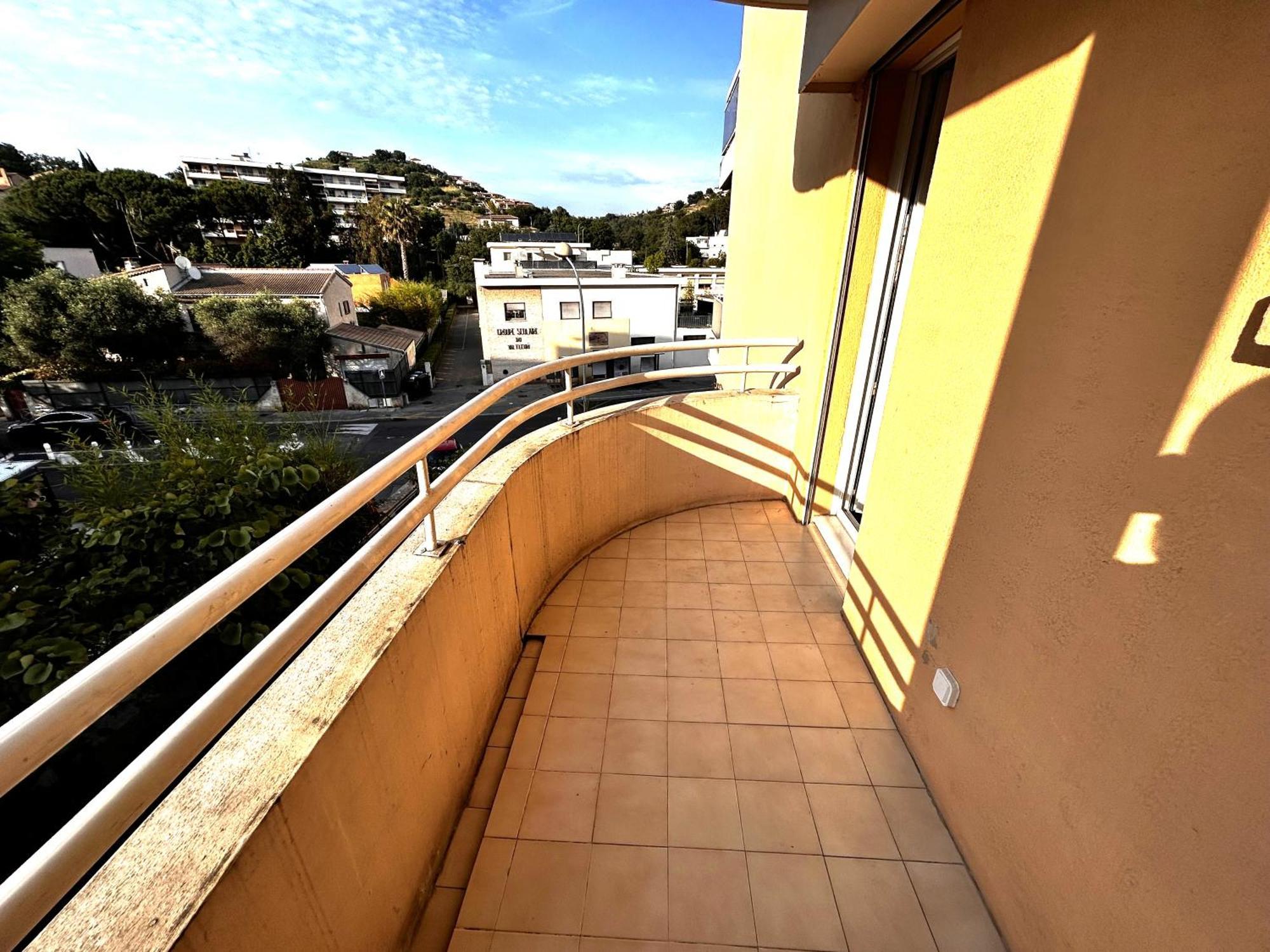 Superbe Studio Climatise Avec Terrasse Proche Mer كانيو سور مير المظهر الخارجي الصورة